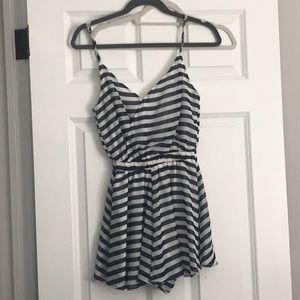 Show Me Your MuMu Double v striped romper